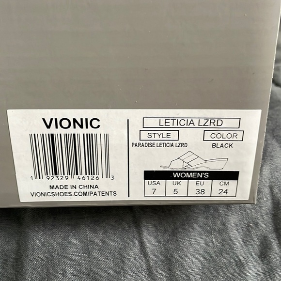 Vionic Sandals - Picture 3 of 4